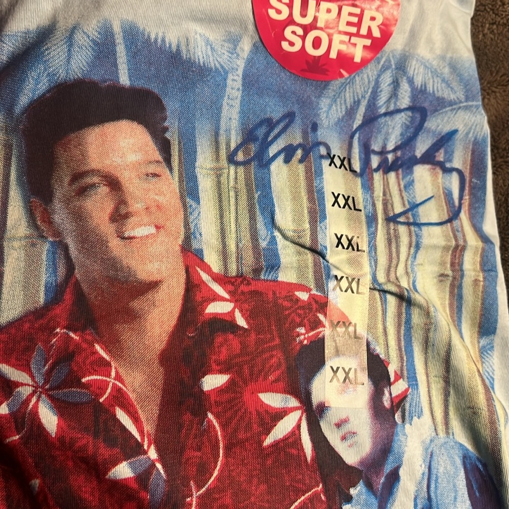 ELVIS PRESLEY “BLUE HAWAII”🌊 NEW with TAG‼️ Blue T-Shirt 💯% Cotton Size XXL - Picture 3 of 16